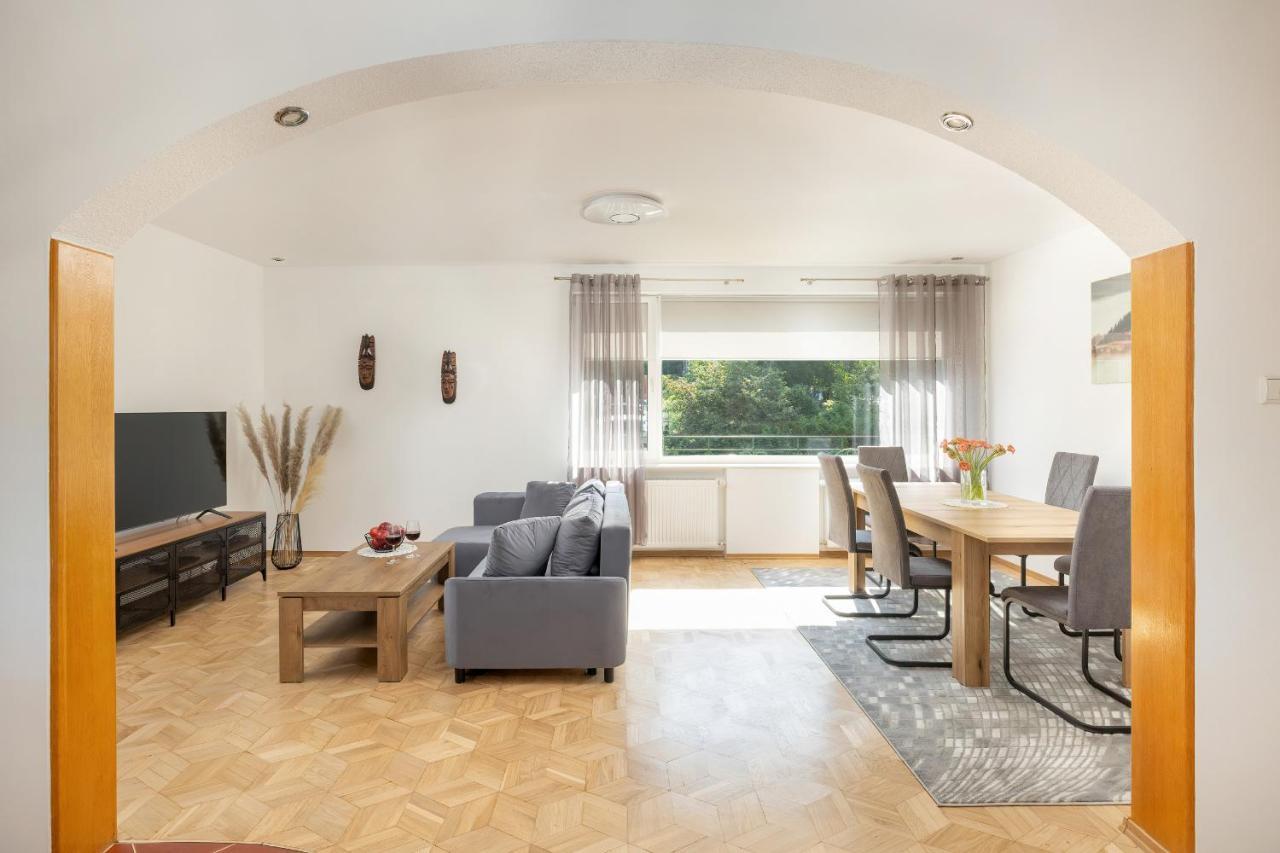 Bright & Spacious Family Apartment In Miedzyzdroje With Parking And 3 Balconies By Noclegi Renters Dış mekan fotoğraf