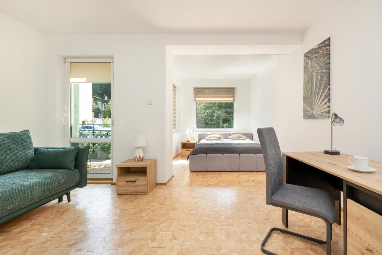 Bright & Spacious Family Apartment In Miedzyzdroje With Parking And 3 Balconies By Noclegi Renters Dış mekan fotoğraf