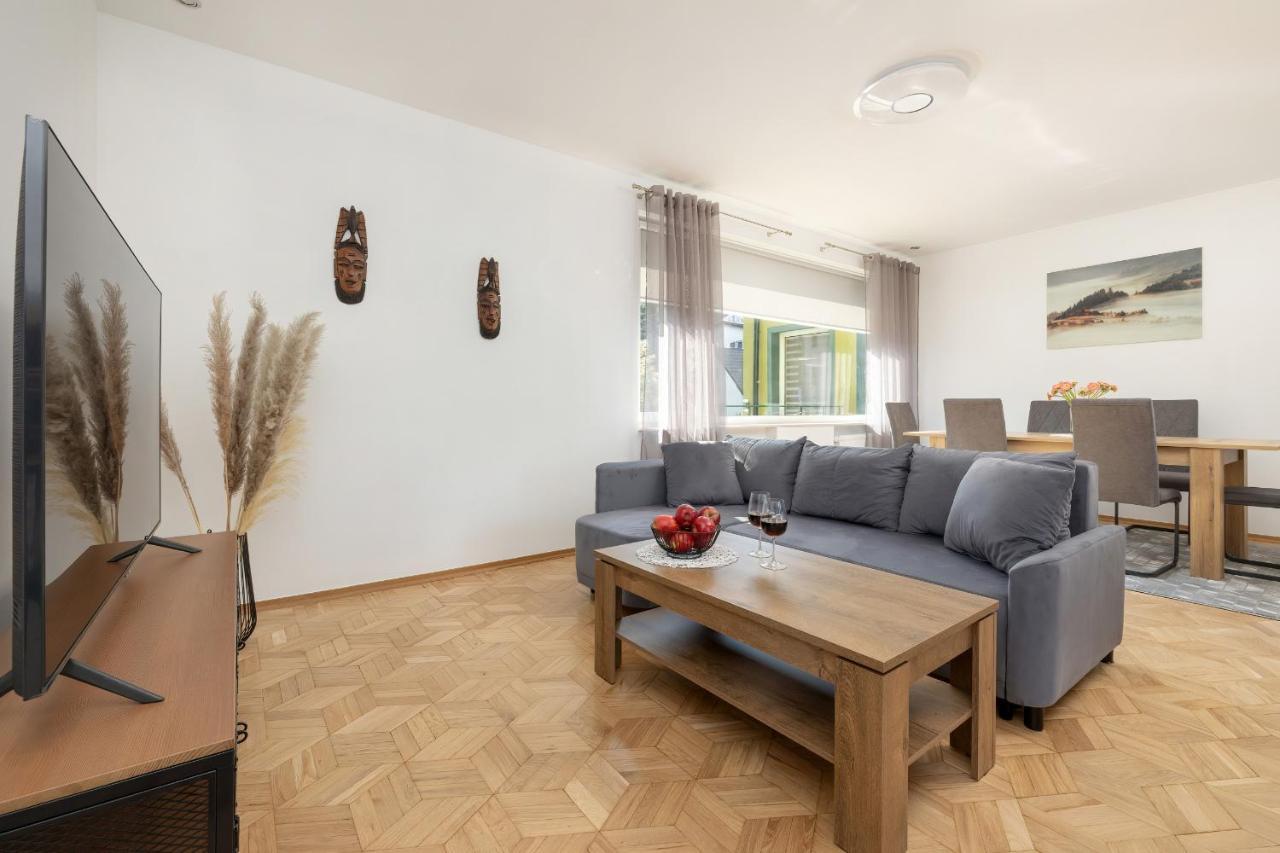 Bright & Spacious Family Apartment In Miedzyzdroje With Parking And 3 Balconies By Noclegi Renters Dış mekan fotoğraf