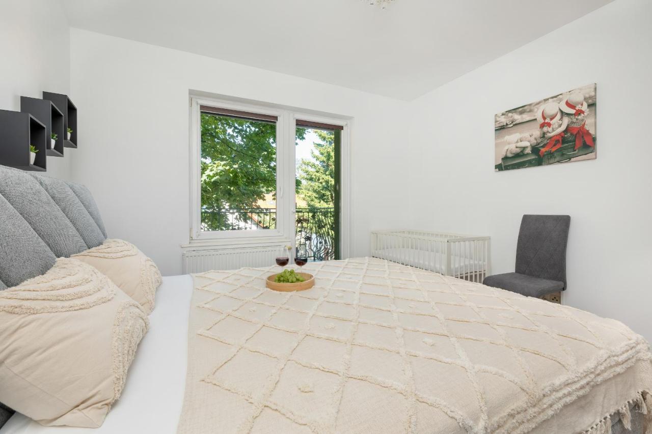 Bright & Spacious Family Apartment In Miedzyzdroje With Parking And 3 Balconies By Noclegi Renters Dış mekan fotoğraf