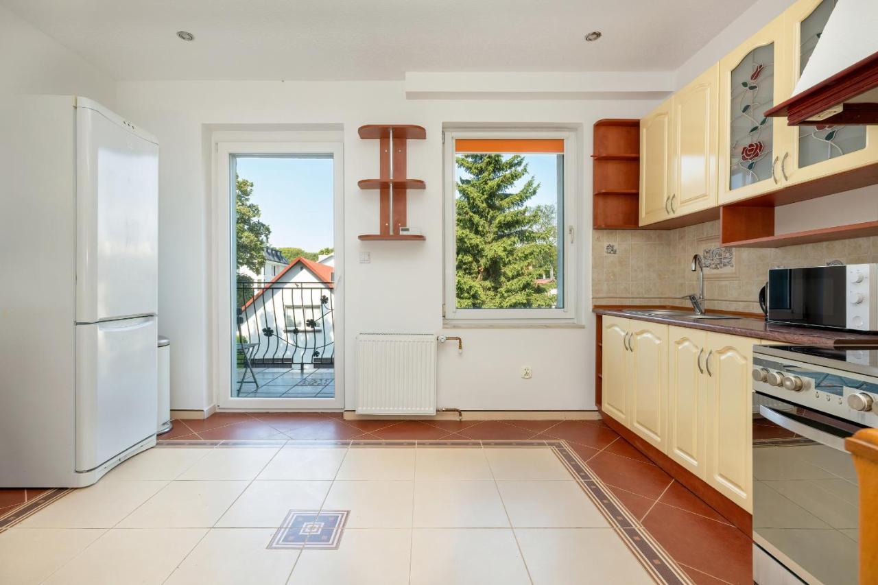 Bright & Spacious Family Apartment In Miedzyzdroje With Parking And 3 Balconies By Noclegi Renters Dış mekan fotoğraf